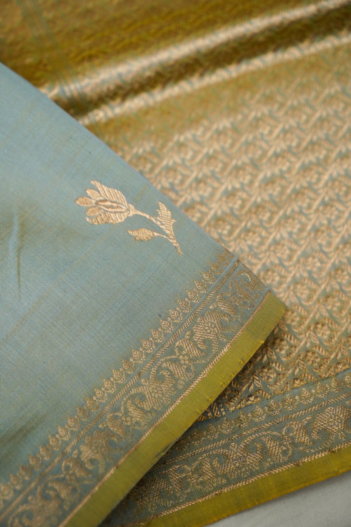 Handwoven Ash Grey Buta Pure Banarasi Katan Silk Saree