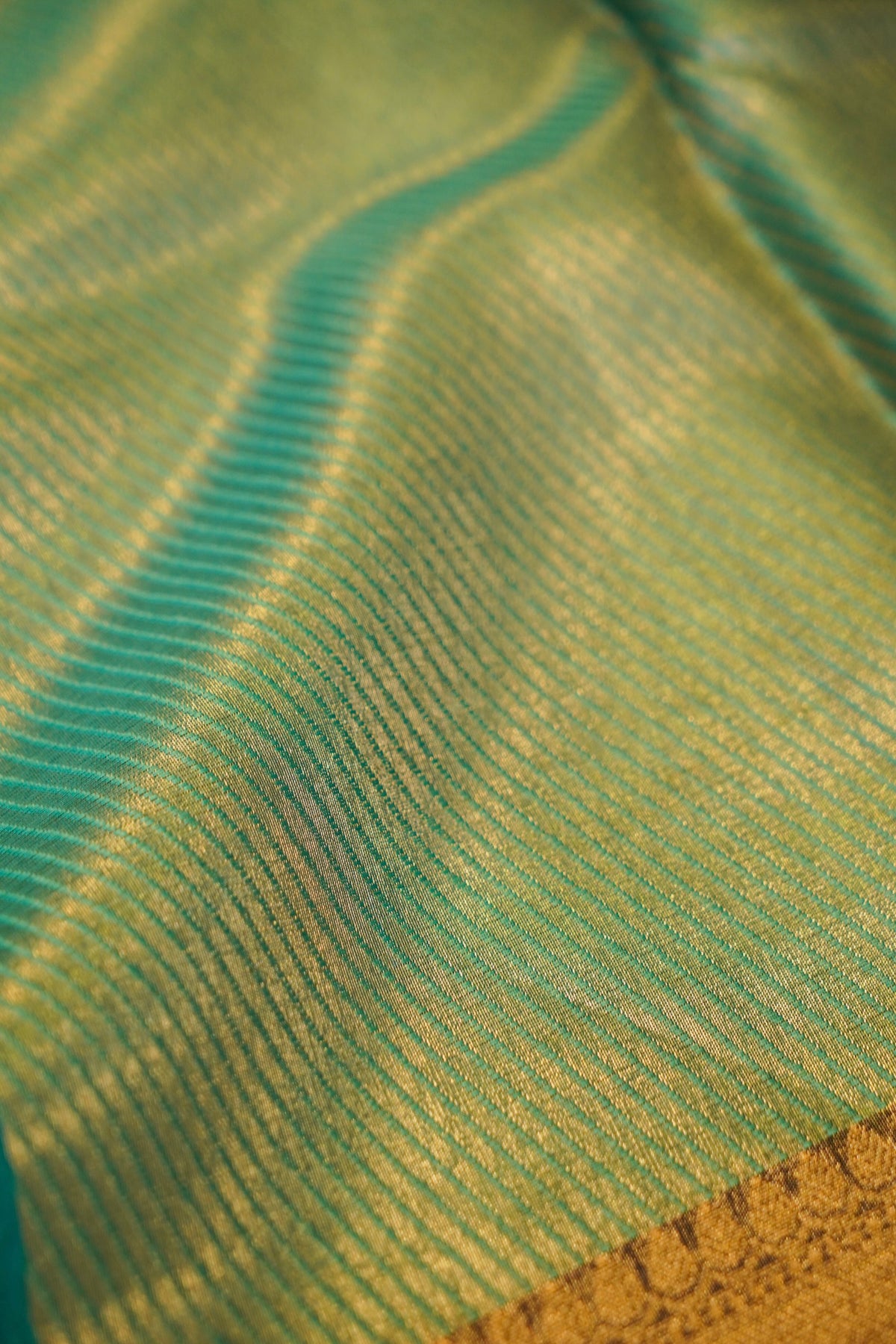 DEEP OCEAN BLUE TANCHUI KORA SILK SAREE