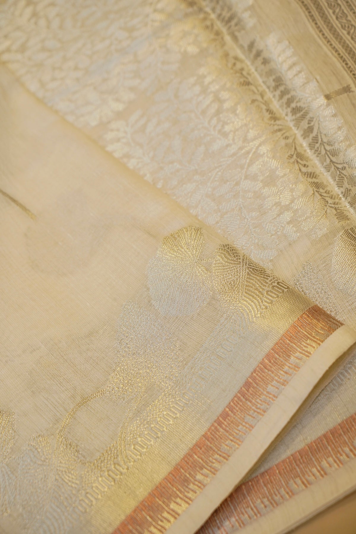 OFF WHITE MUGA TUSSAR SILK SAREE