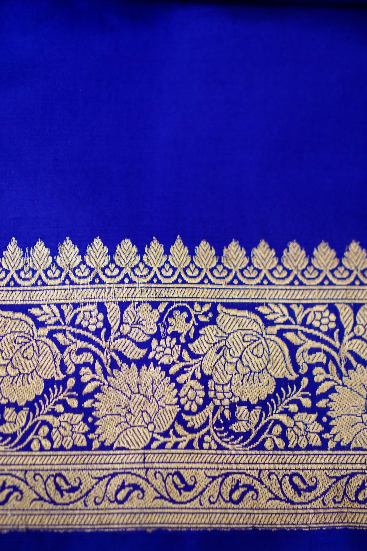 Handwoven Royal Blue Buta Pure Banarasi Katan Silk Saree