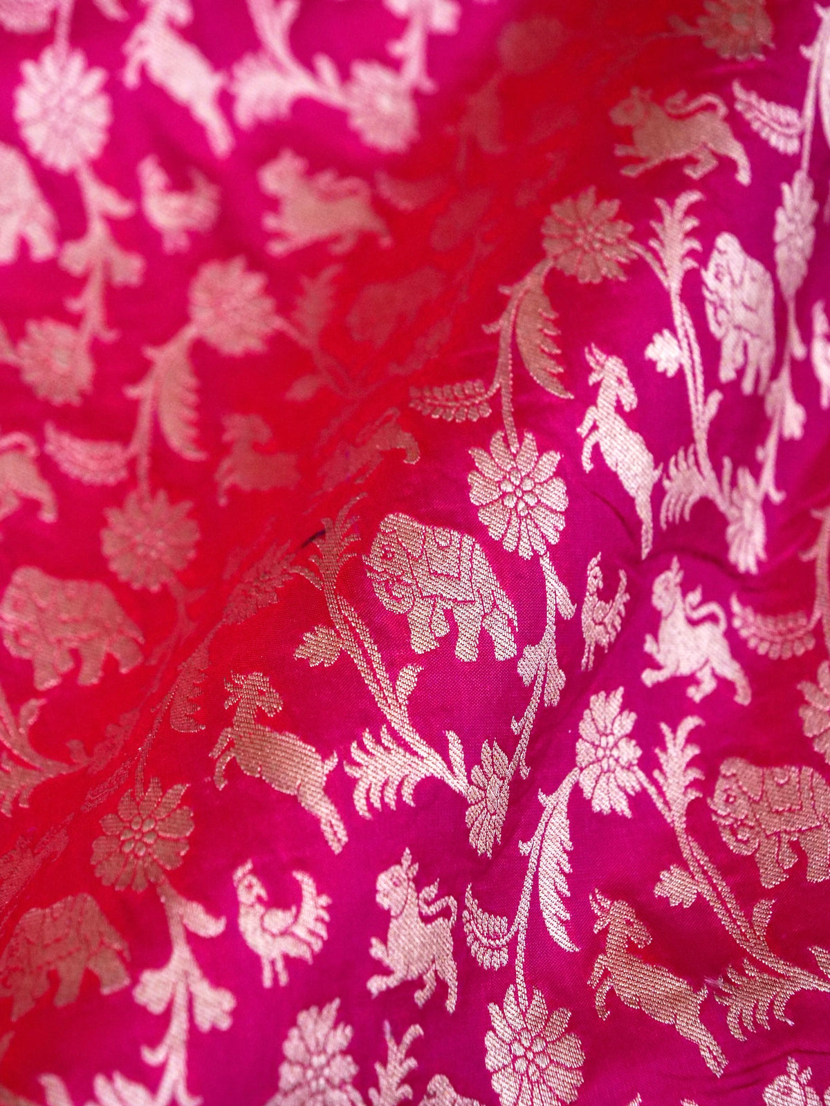 Handwoven Rani Pink Shikargah Pure Banarasi Katan Silk Saree