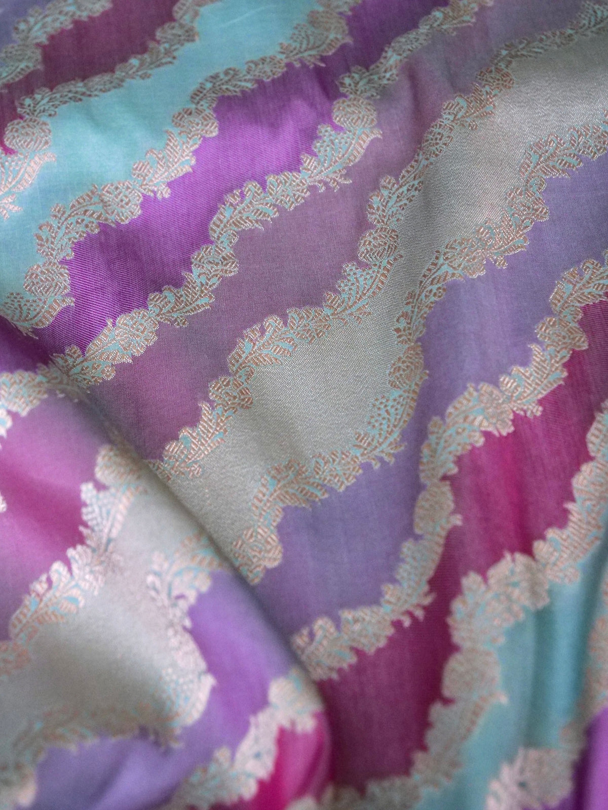 Handwoven Powder Blue Rangkaat Pure Banarasi Katan Silk Saree