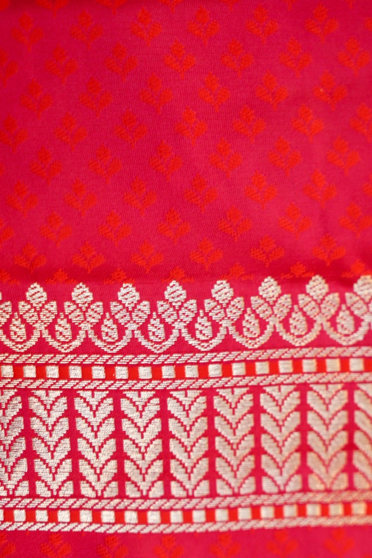 Rani Pink Rangkaat Banarasi Mashru Silk Saree