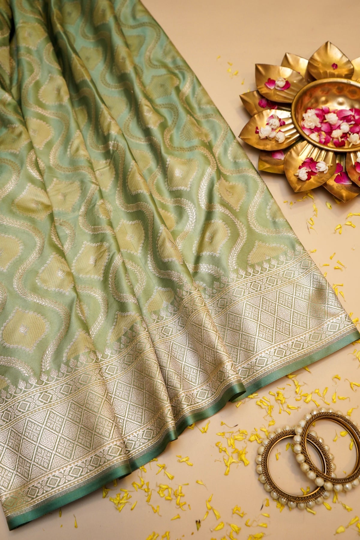 Pista Green Rangkaat Mashru Silk Saree