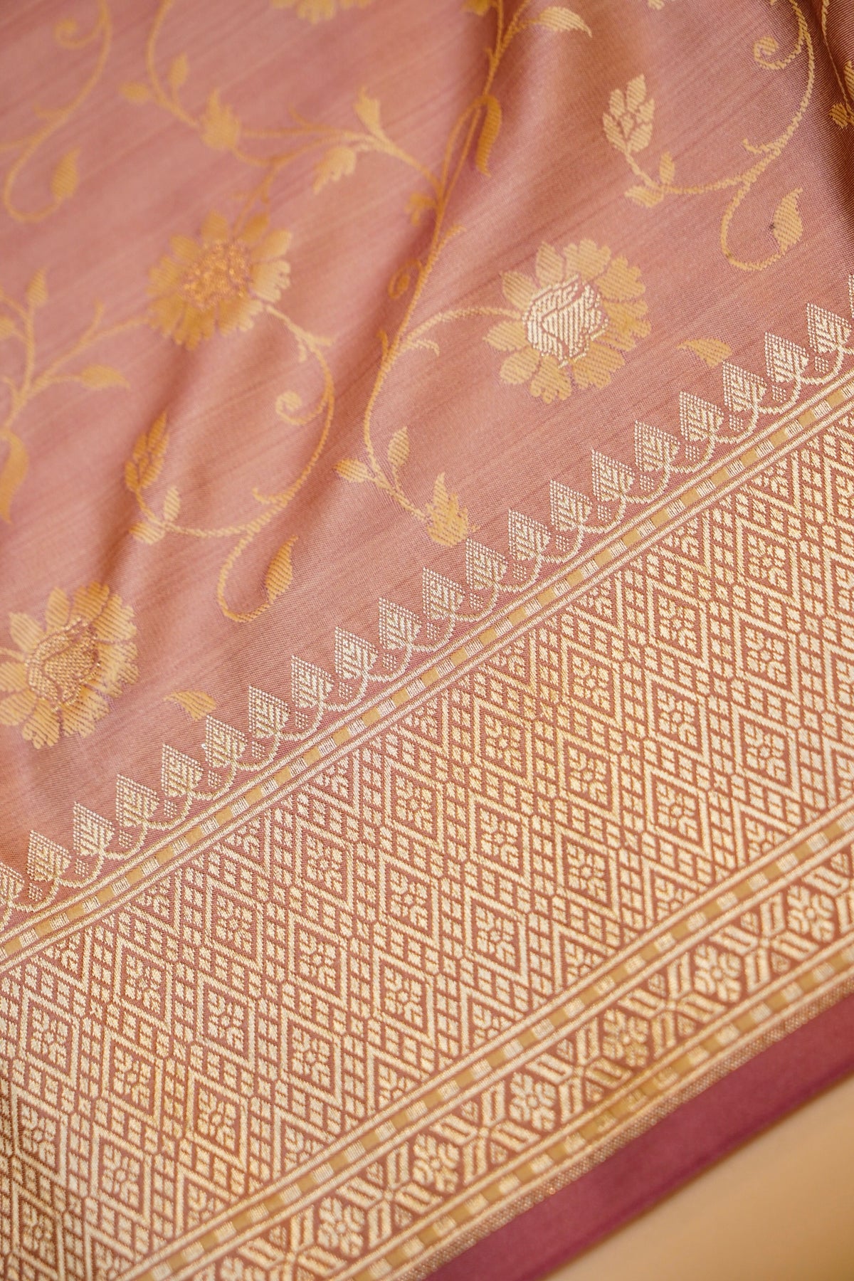 ONION PINK SELF MASHRU SILK SAREE