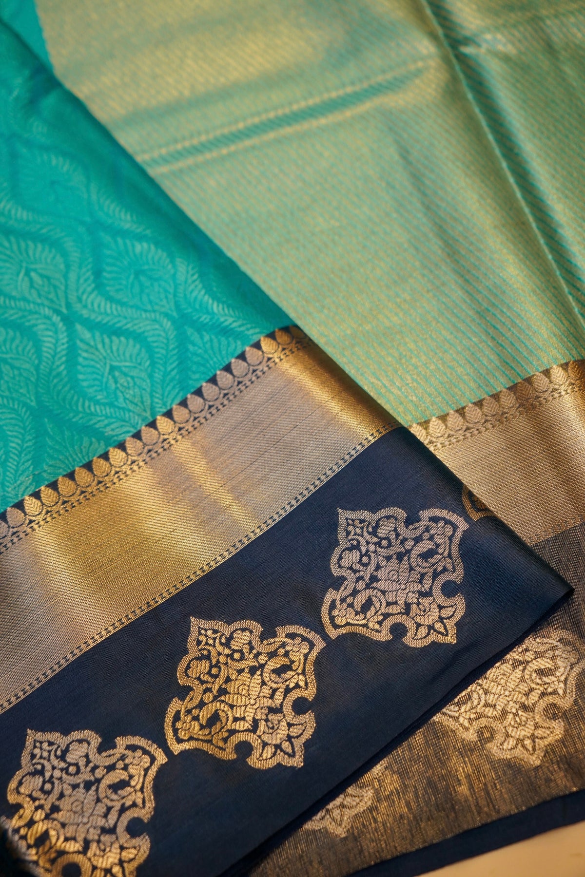DEEP OCEAN BLUE TANCHUI KORA SILK SAREE