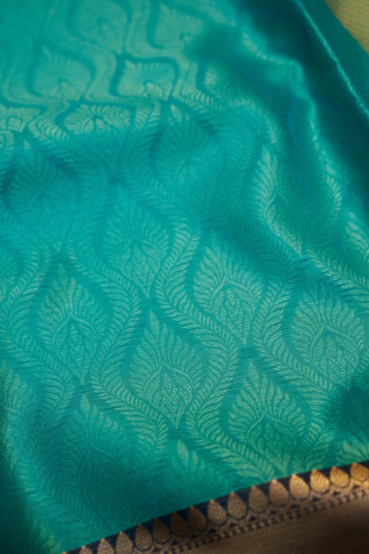 DEEP OCEAN BLUE TANCHUI KORA SILK SAREE
