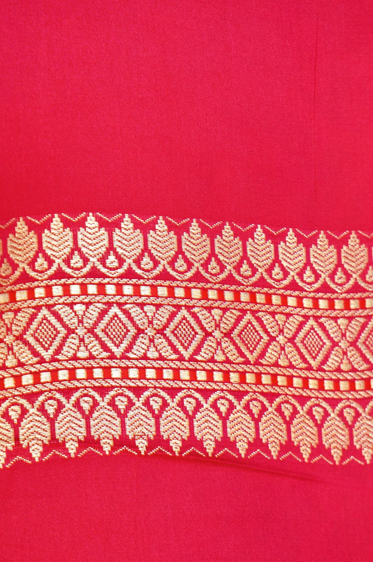 Raani Pink Rangkaat Banarasi Mashru Silk Saree