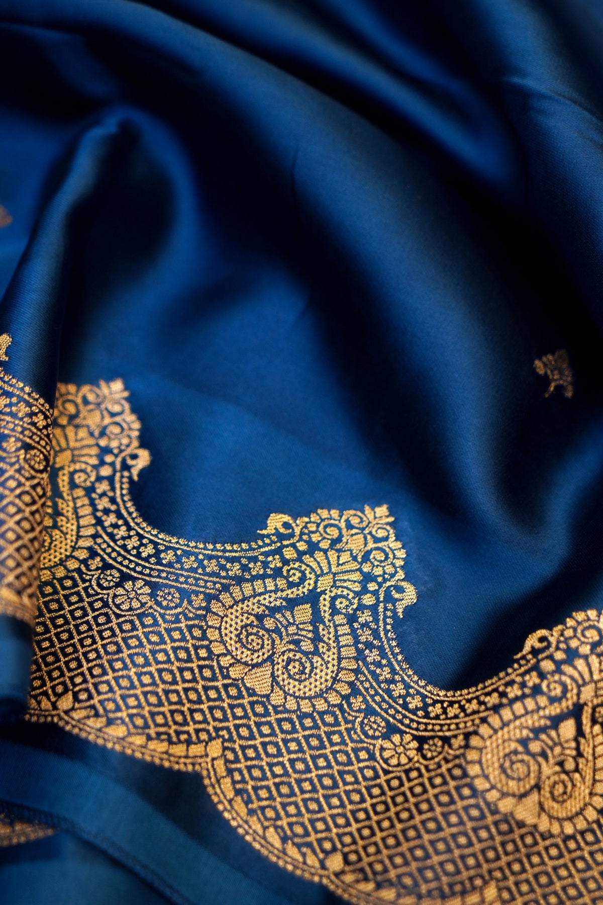 Midnight Blue Banarasi Mashru Silk Saree