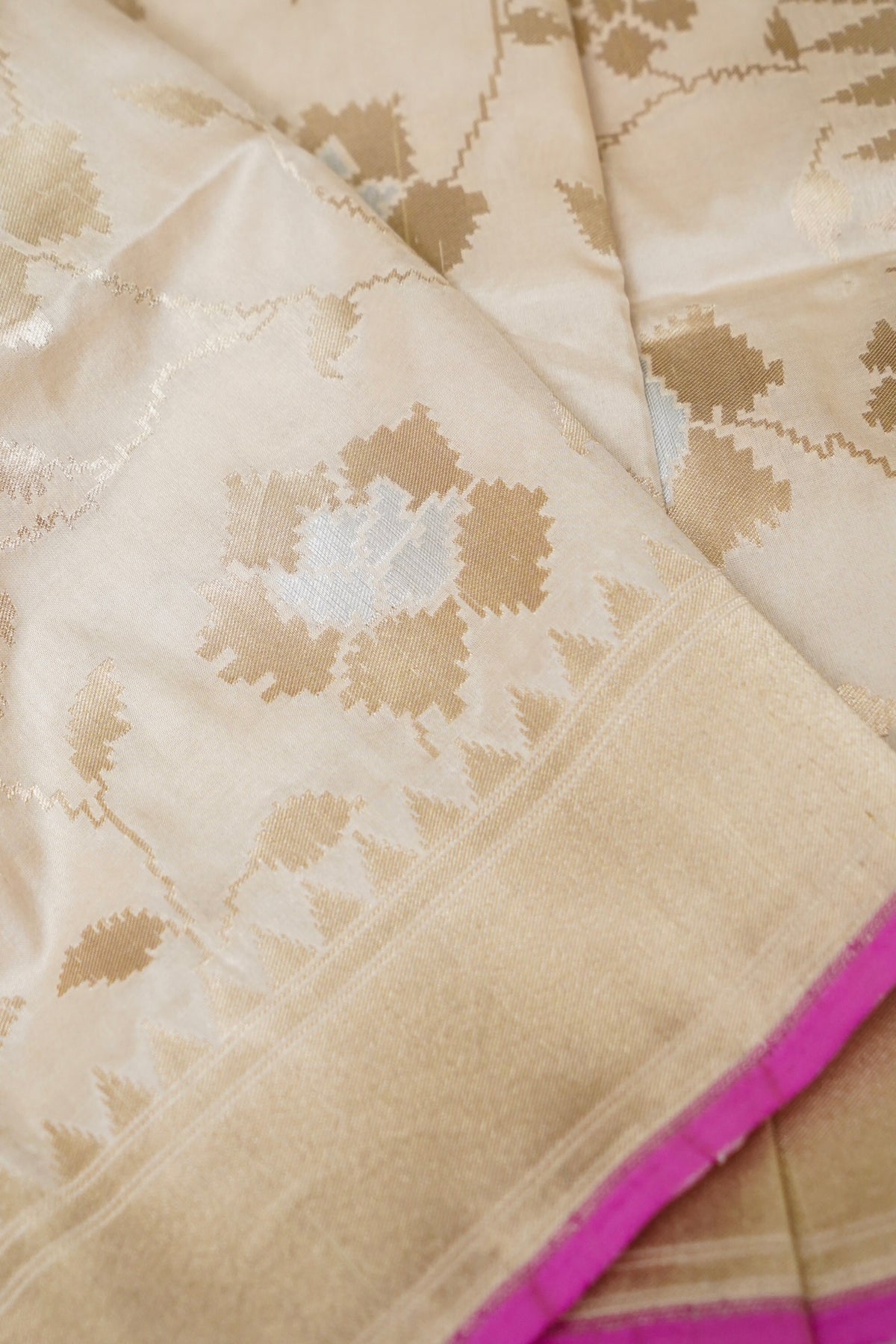 Handwoven Ivory Jaal Pure Banarasi Katan Silk Saree